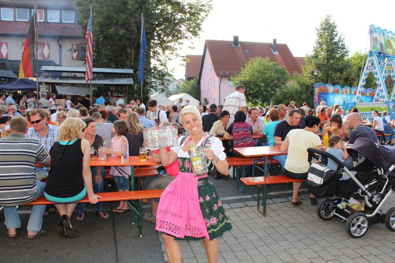 Wirtshaus & Hotel Goldener Greif Edelsfeld المظهر الخارجي الصورة