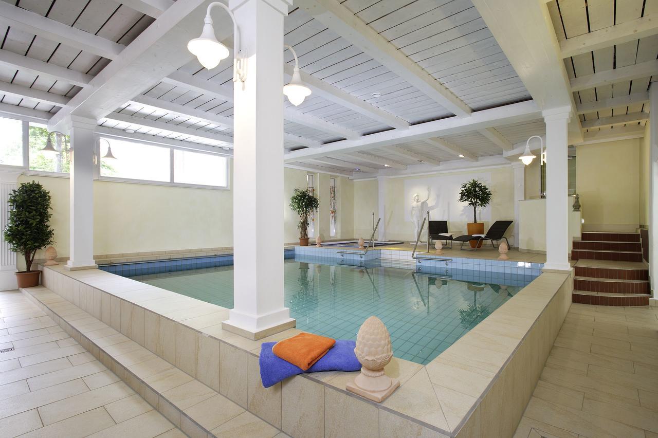 Wirtshaus & Hotel Goldener Greif Edelsfeld المظهر الخارجي الصورة